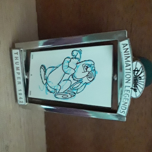 Thumper Legend pin rare - Picture 1 of 3